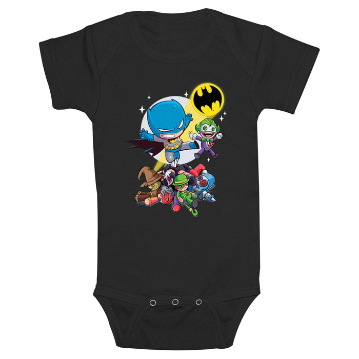 fifth sun Infant's DC Super Friends Chibi Batman Defeats Onesie