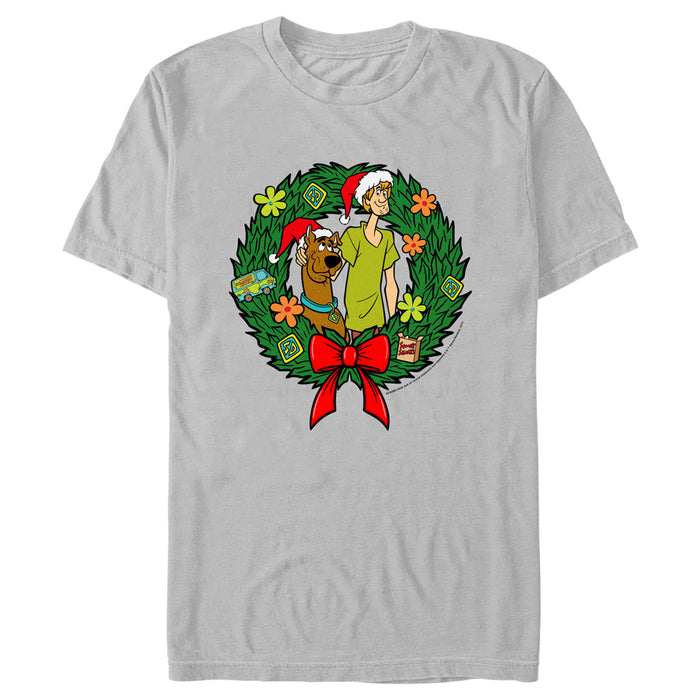 fifth sun Men's Scooby Doo Christmas Shaggy and Scooby Wreath T-Shirt